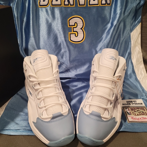 Reebok Allen Iverson Question Mid- Denver Nuggets Edition Sneakers - Picture 2 of 8